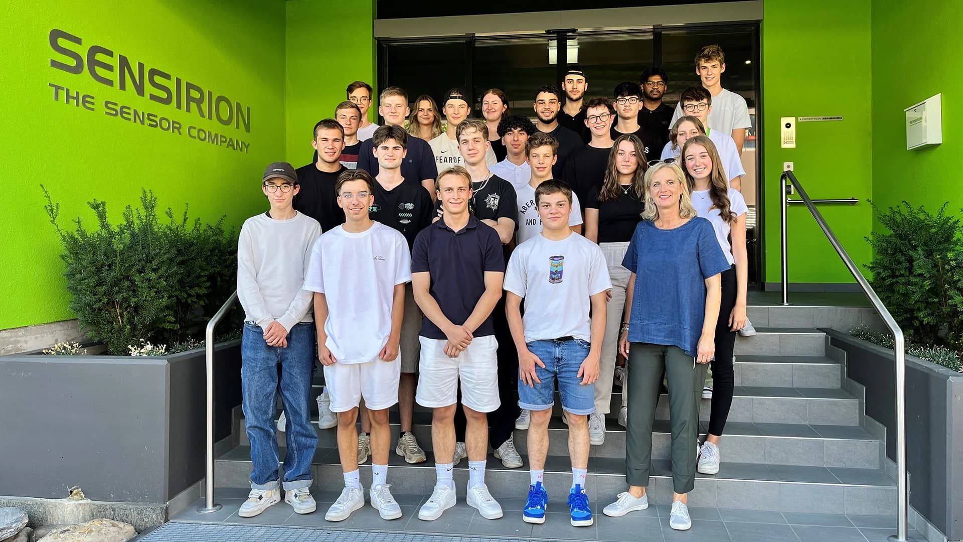 No alternate text provided