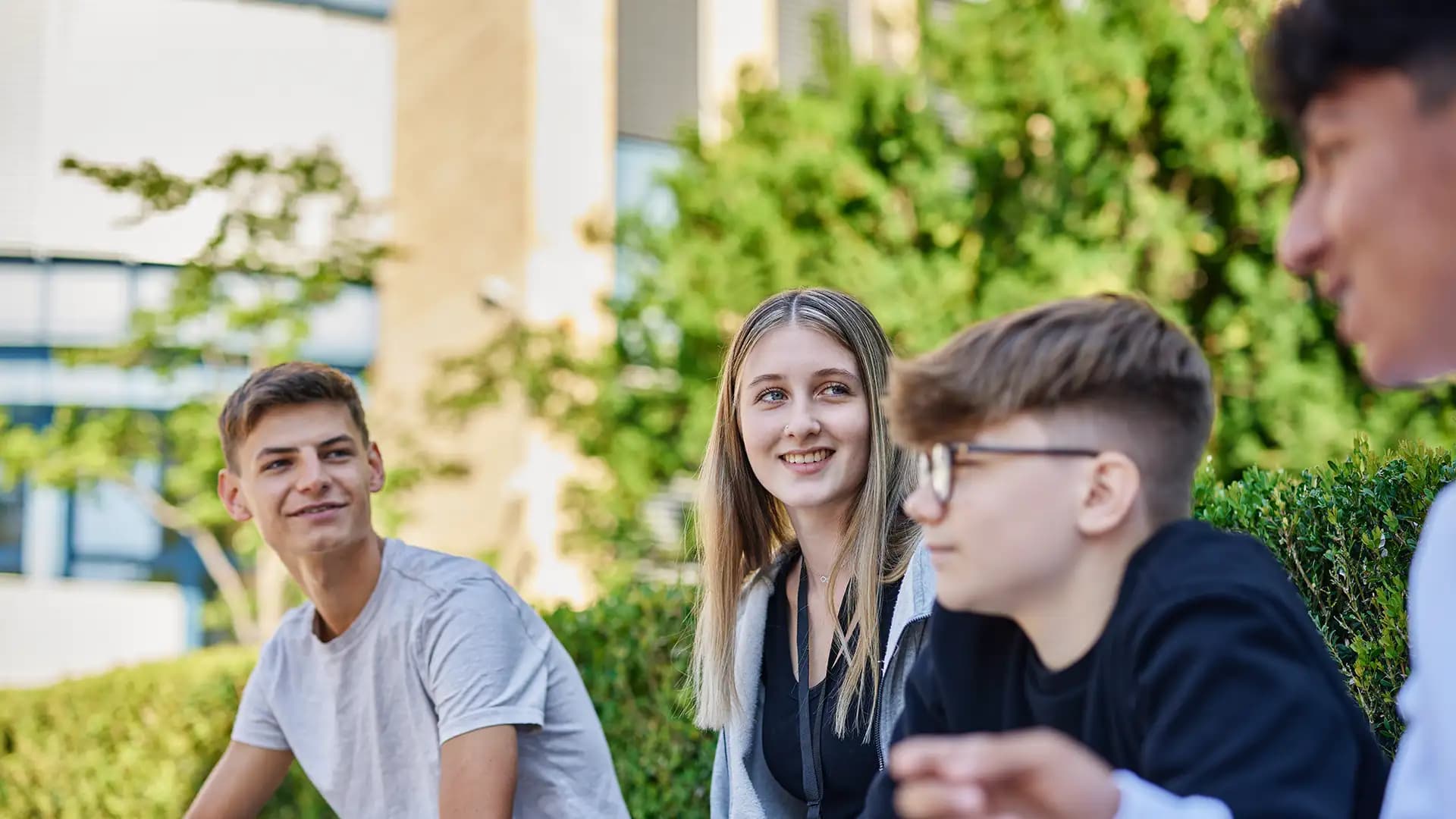 No alternate text provided