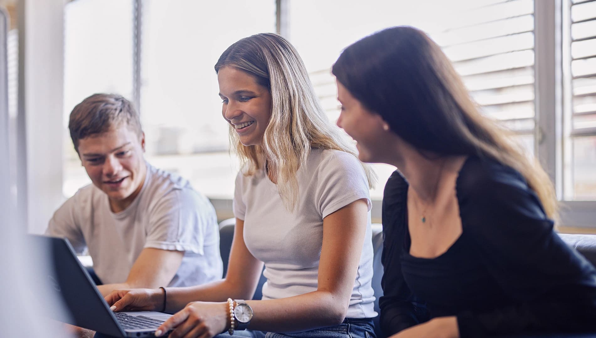 No alternate text provided