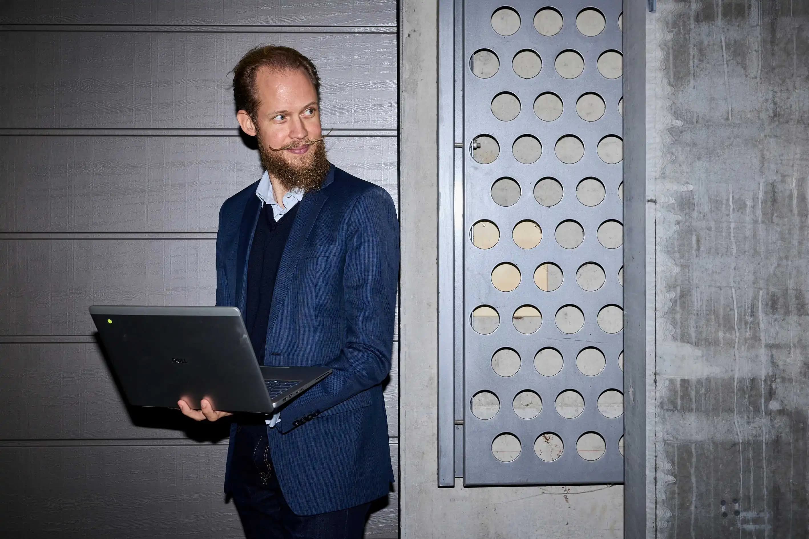 No alternate text provided