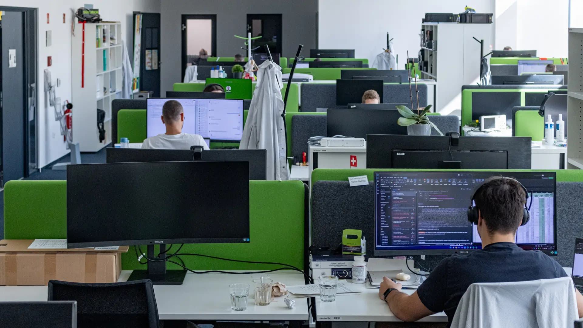 No alternate text provided