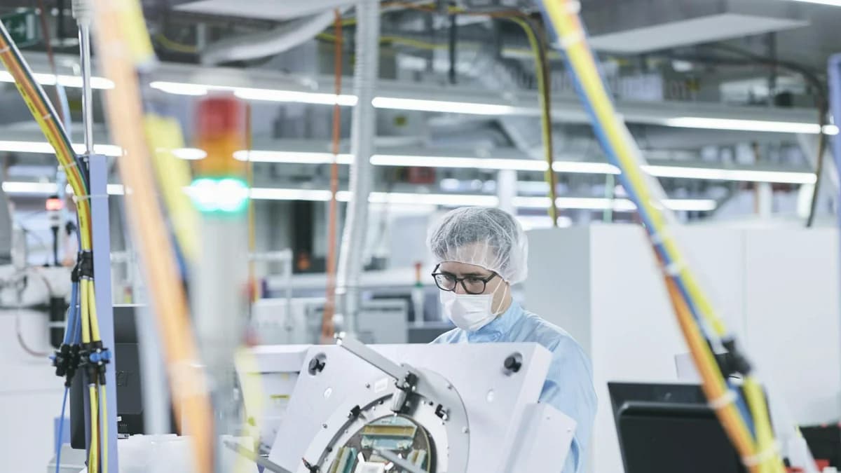 No alternate text provided